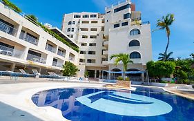 Acamar Beach Resort